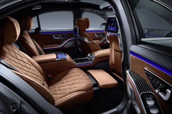 Taxi-Driver-Connect-class-S-2-2